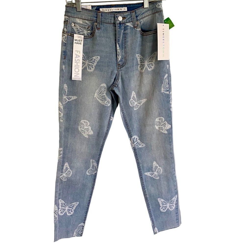 Tinseltown Mid Rise Skinny Jeans With Butterflies Size 5 NEW NWT